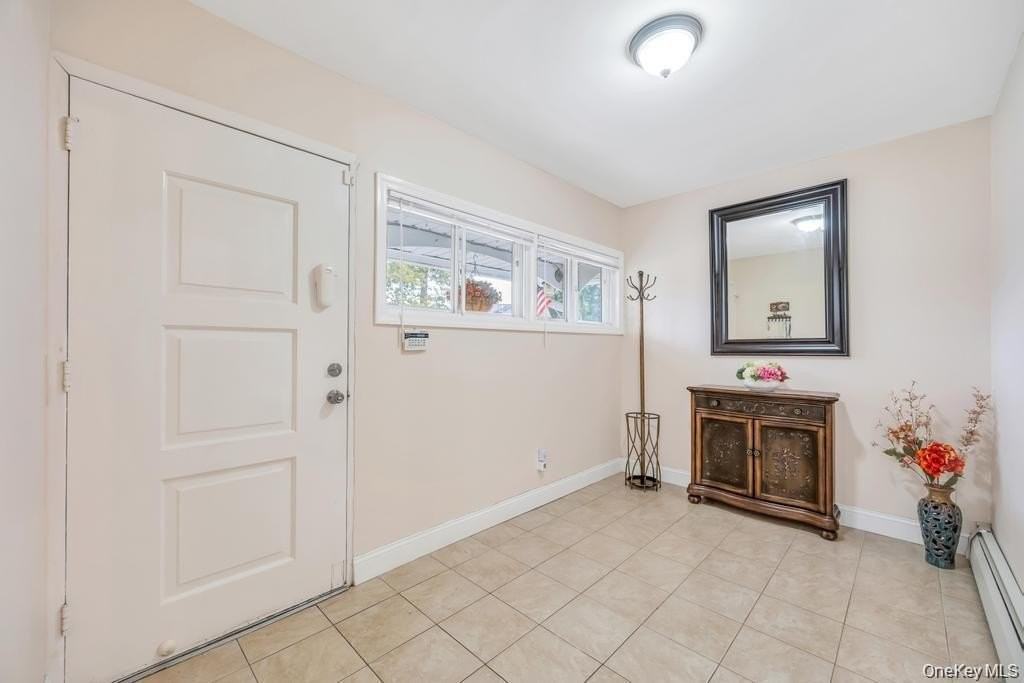 46 Hardy Ln - Photo 6 of 23