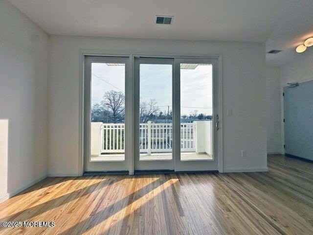 865 Arnold Avenue - Photo 6 of 10