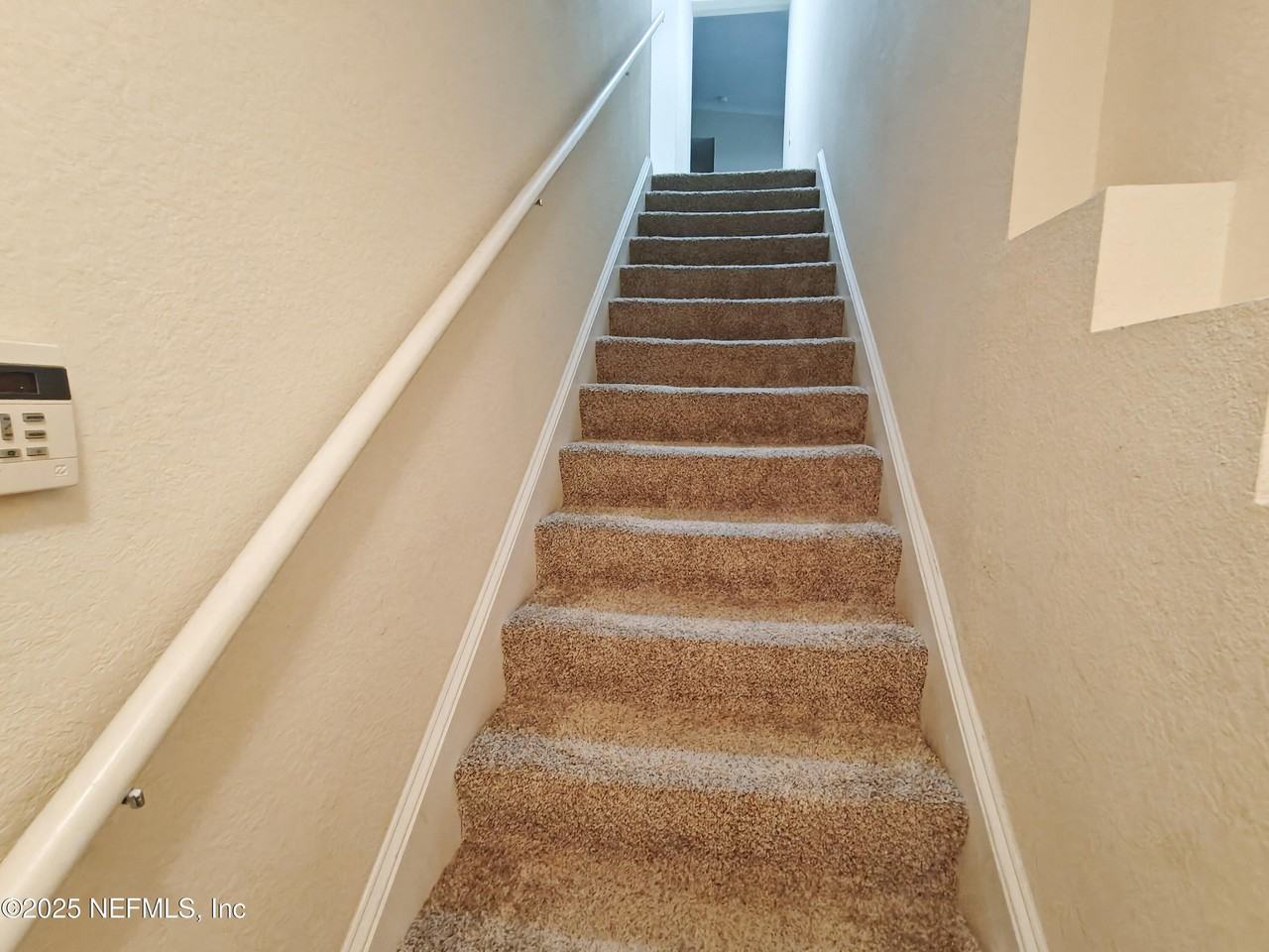 10075 Gate Pkwy N Apt 1513 #1513 - Photo 7 of 47