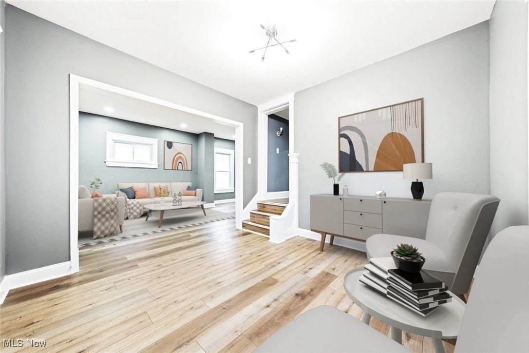 4802 Gifford Ave - Photo 4 of 32