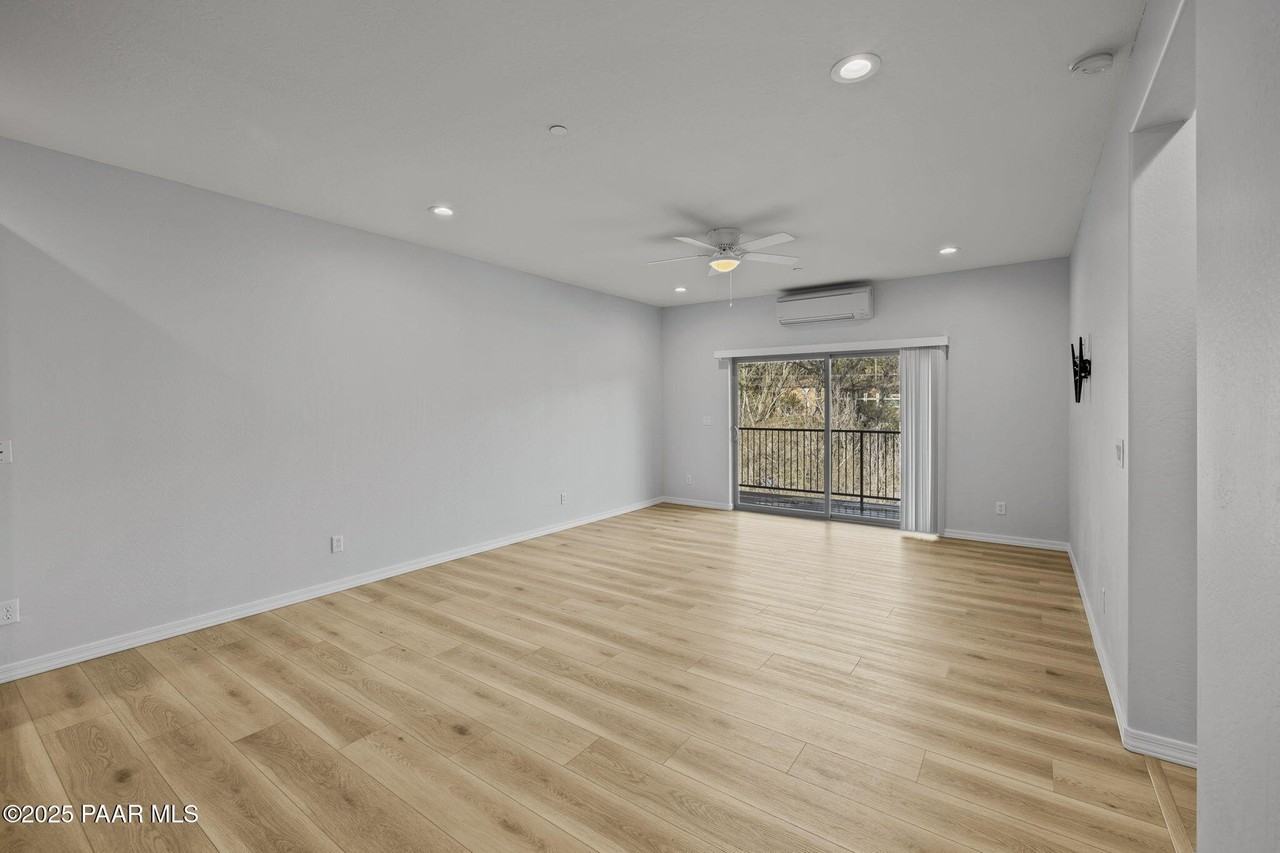 1257 White Spar Rd Apt D16 #D16 - Photo 5 of 18