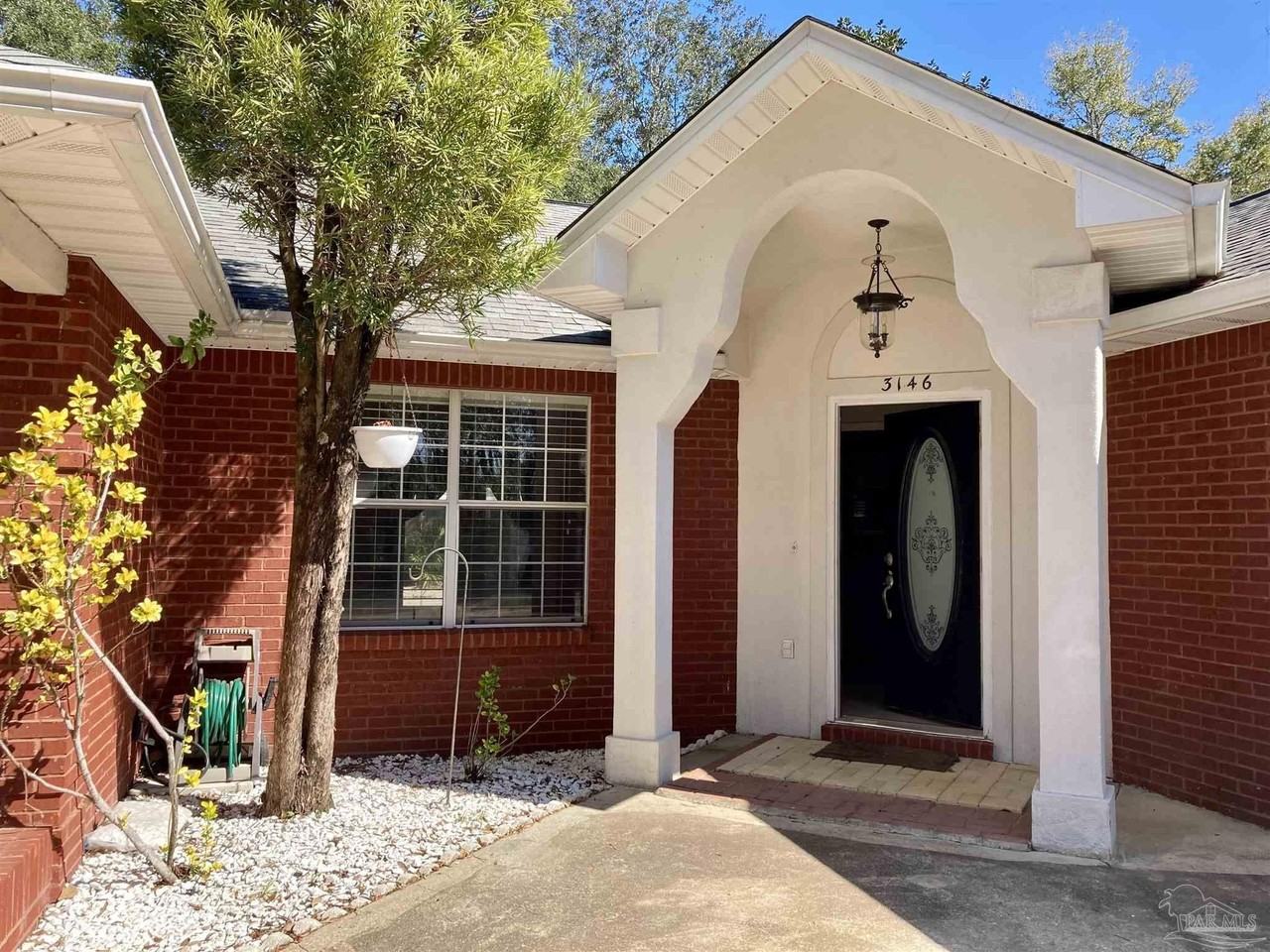 3146 Live Oak St - Photo 3 of 42