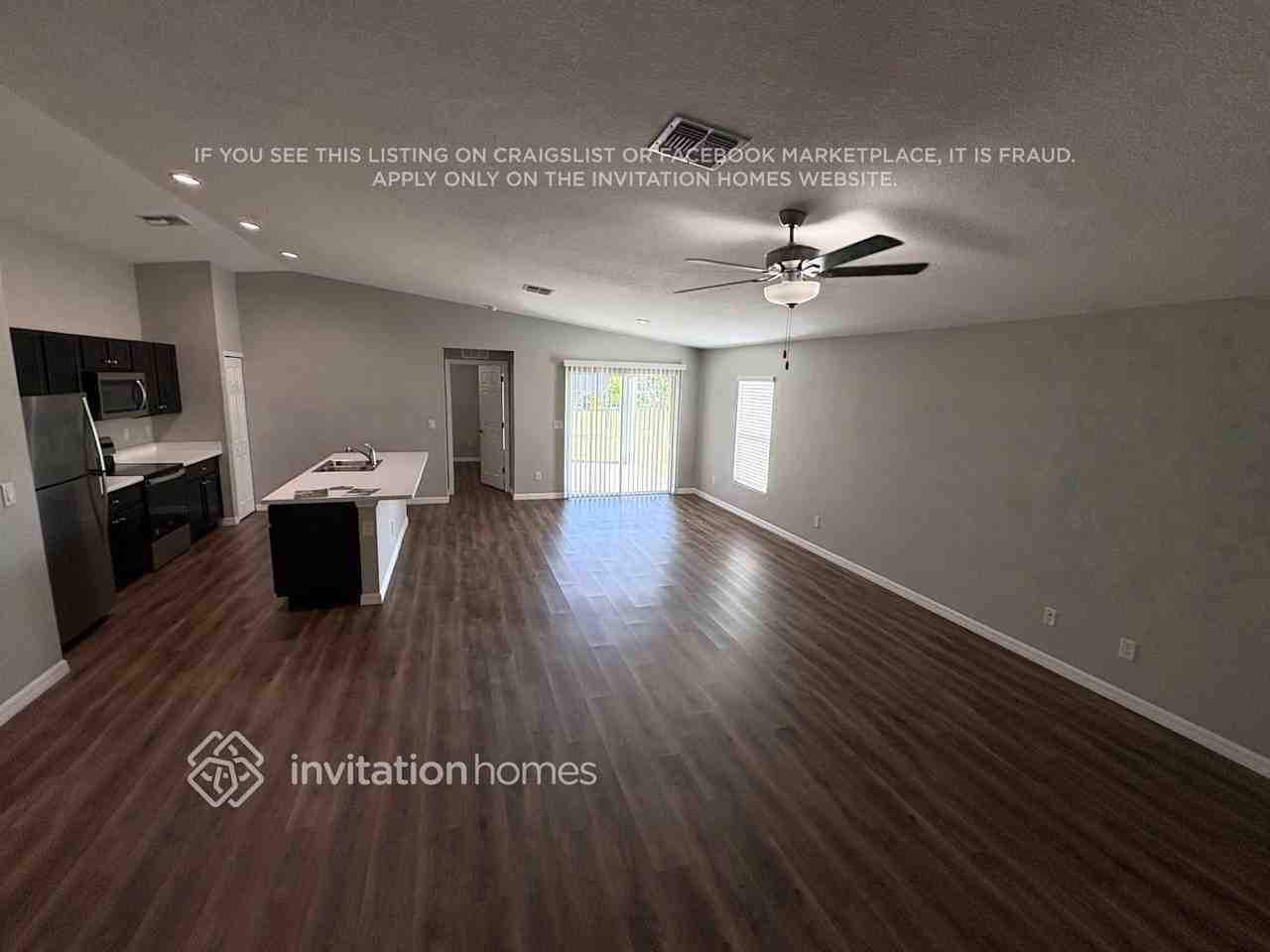 25372 Estrada Cir - Photo 2 of 12