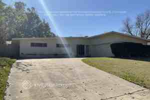 featured image of 6145 Walla Avenue