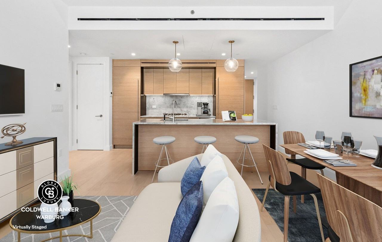 215 W 28th St #7B - Photo 2 of 7