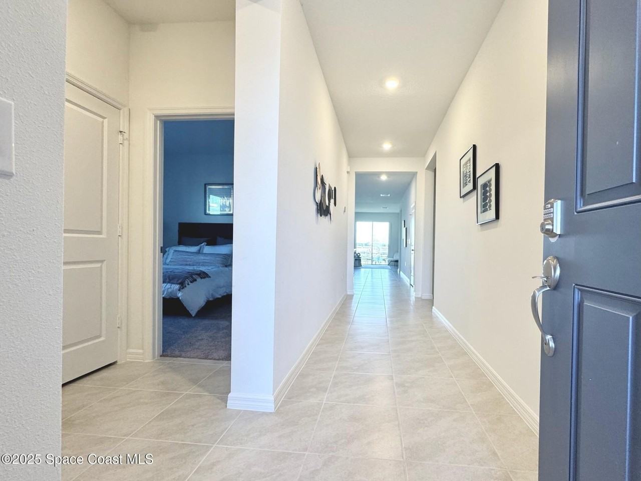 386 Glaspell Cir Se - Photo 3 of 19