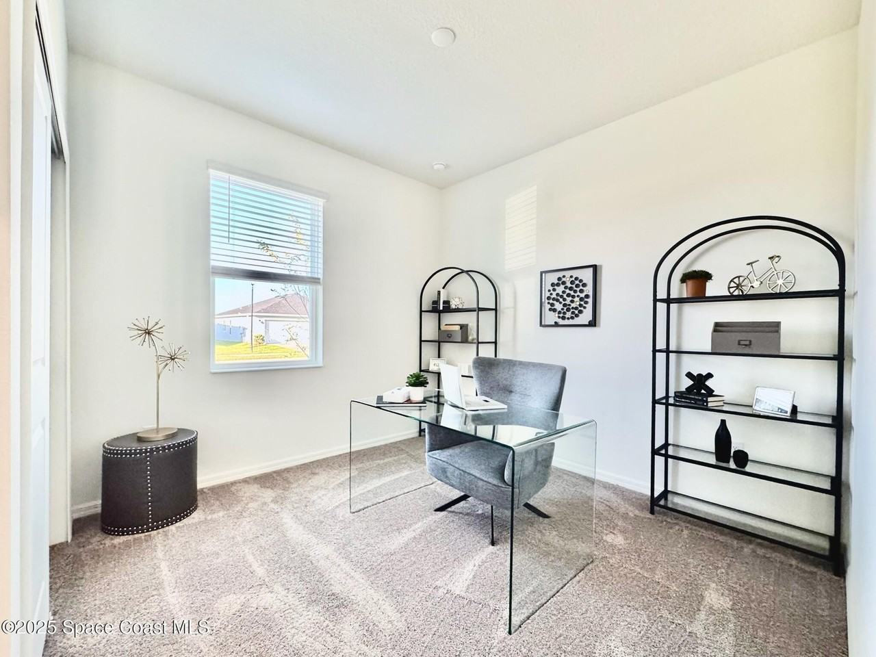 386 Glaspell Cir Se - Photo 4 of 19