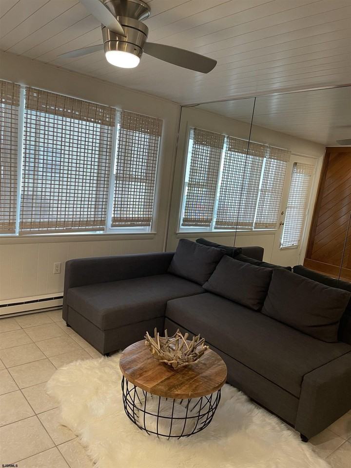 1600 Atlantic Ave - Photo 5 of 12