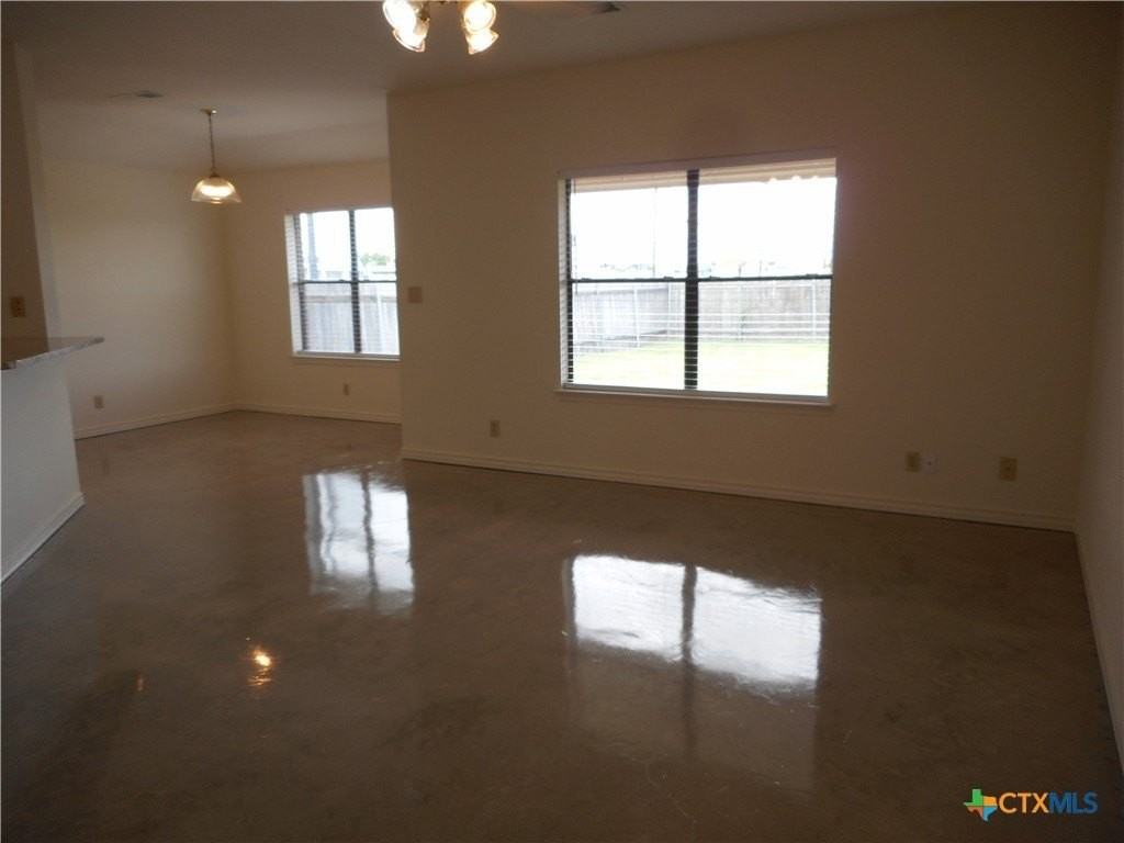 102 Gemini Ct - Photo 3 of 18