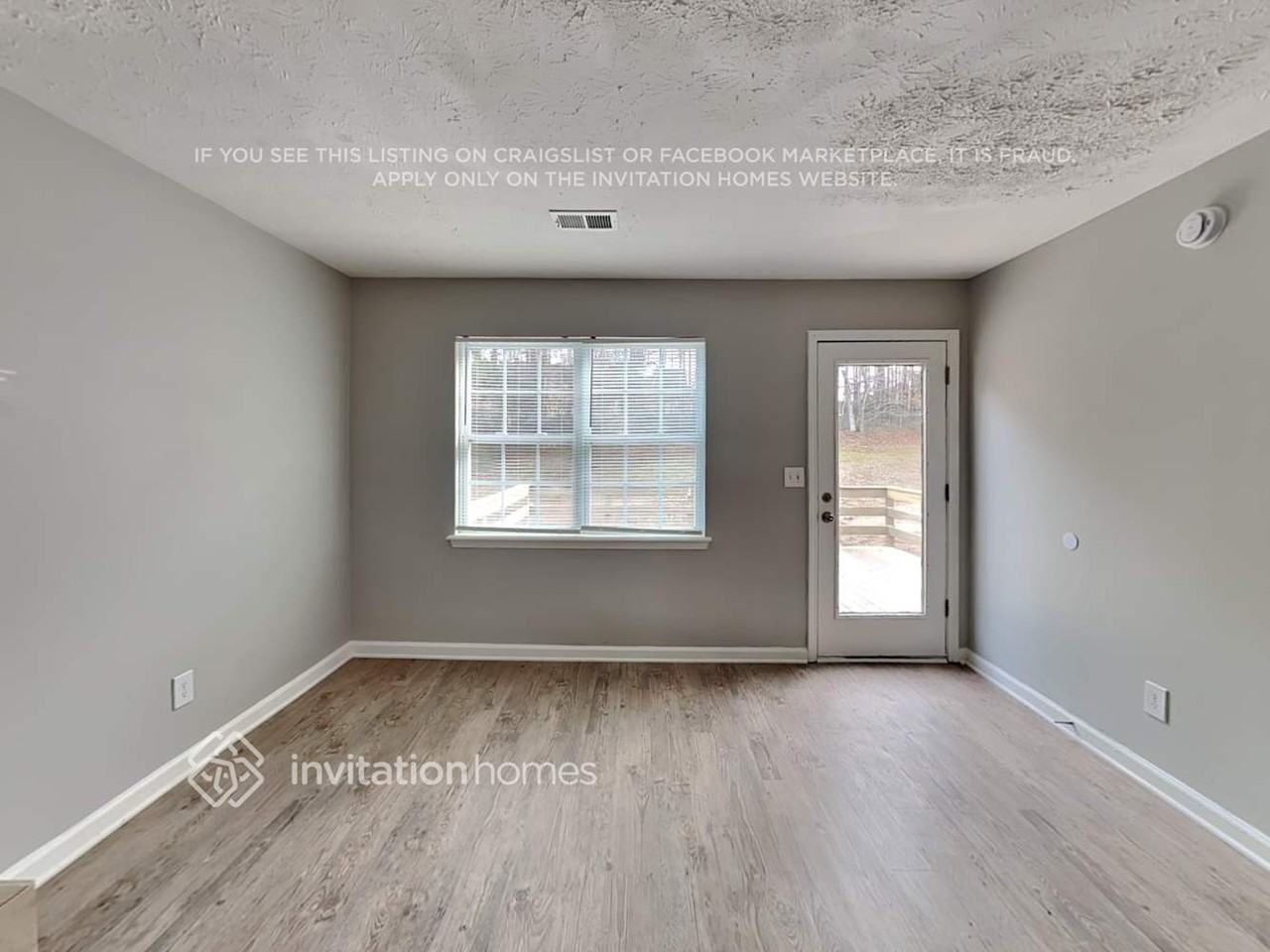 2035 Amberly Glen Way - Photo 5 of 23