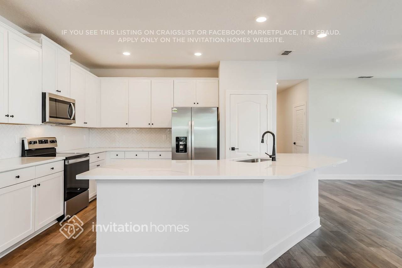 59 Shallow Bay Ct - Photo 6 of 17