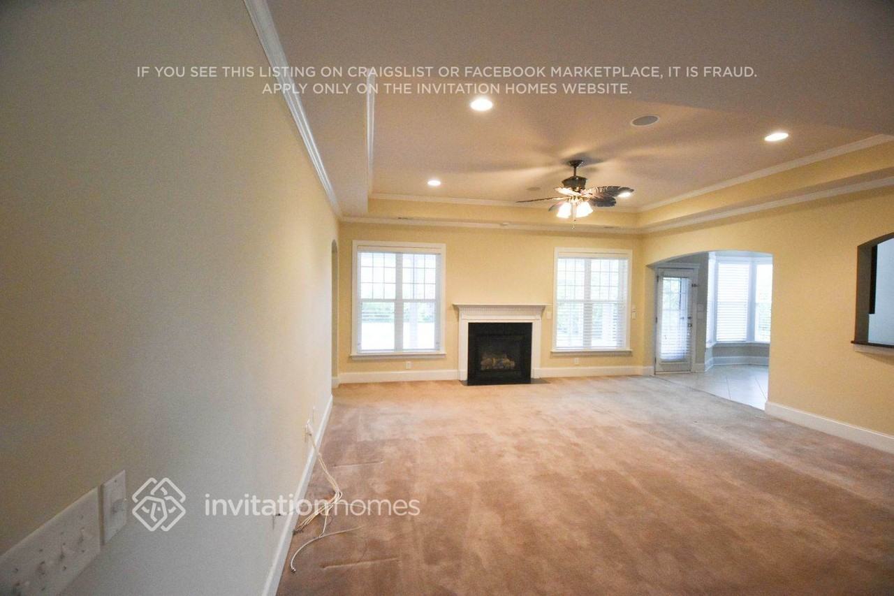 10814 Bask Court - Photo 2 of 14