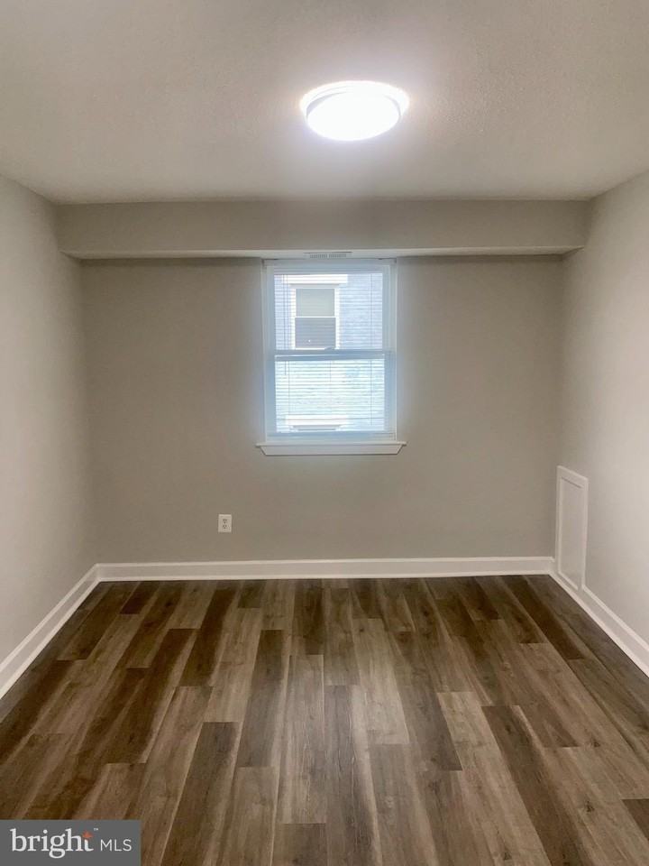 718 Brandywine Street Southeast #202 - Photo 3 of 10