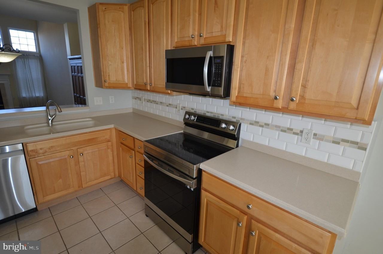 25835 Teal Court - Photo 5 of 24