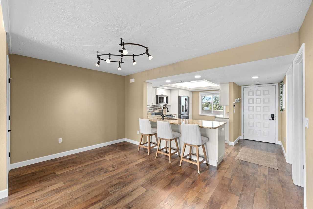 9604 Cortez Rd W - Photo 7 of 39