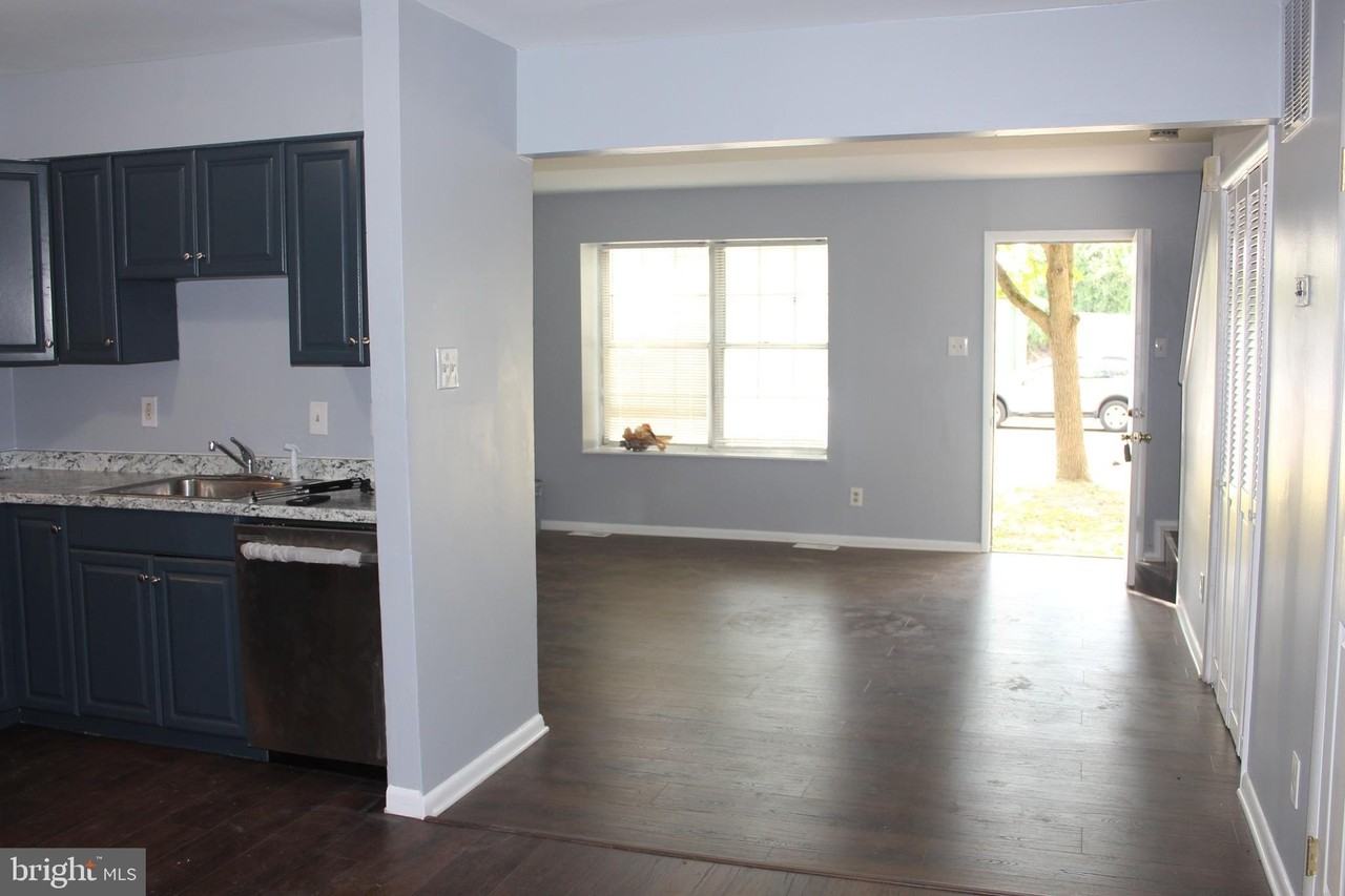 127 Higgins Drive - Photo 5 of 16