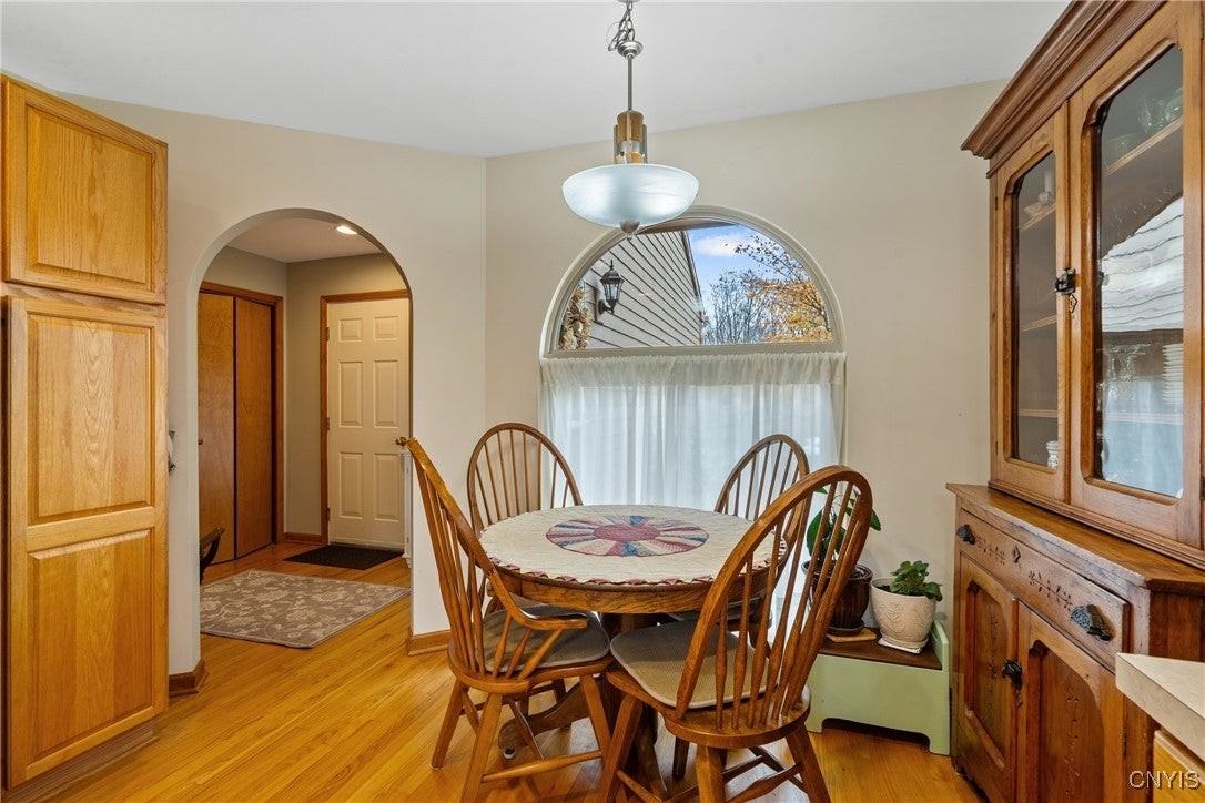 8614 Wrenwood Circle - Photo 4 of 23