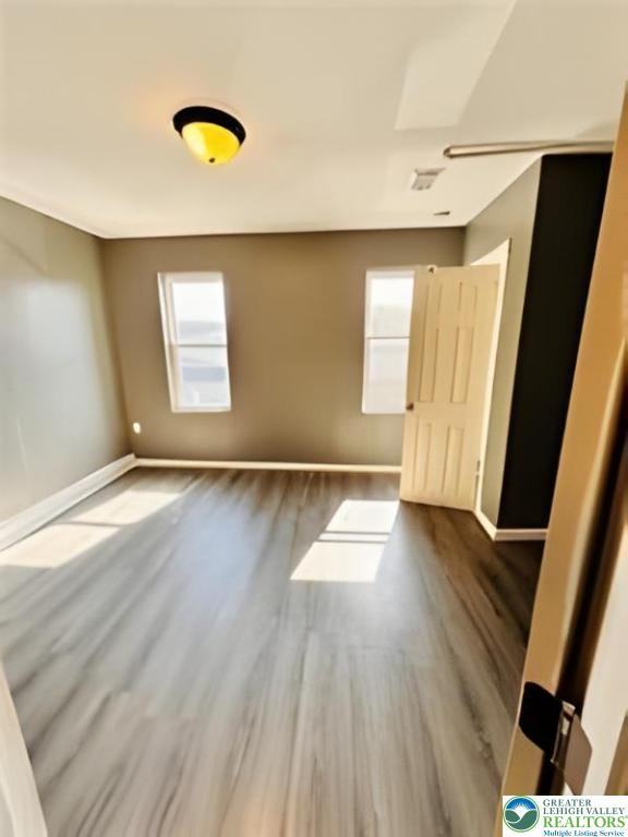 1419 Butler St - Photo 5 of 9