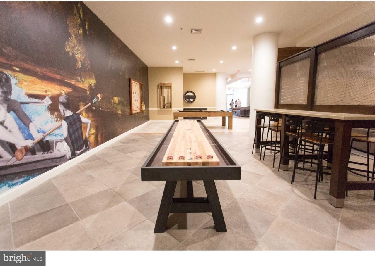 811-1 Filbert Street #508 - Photo 6 of 18