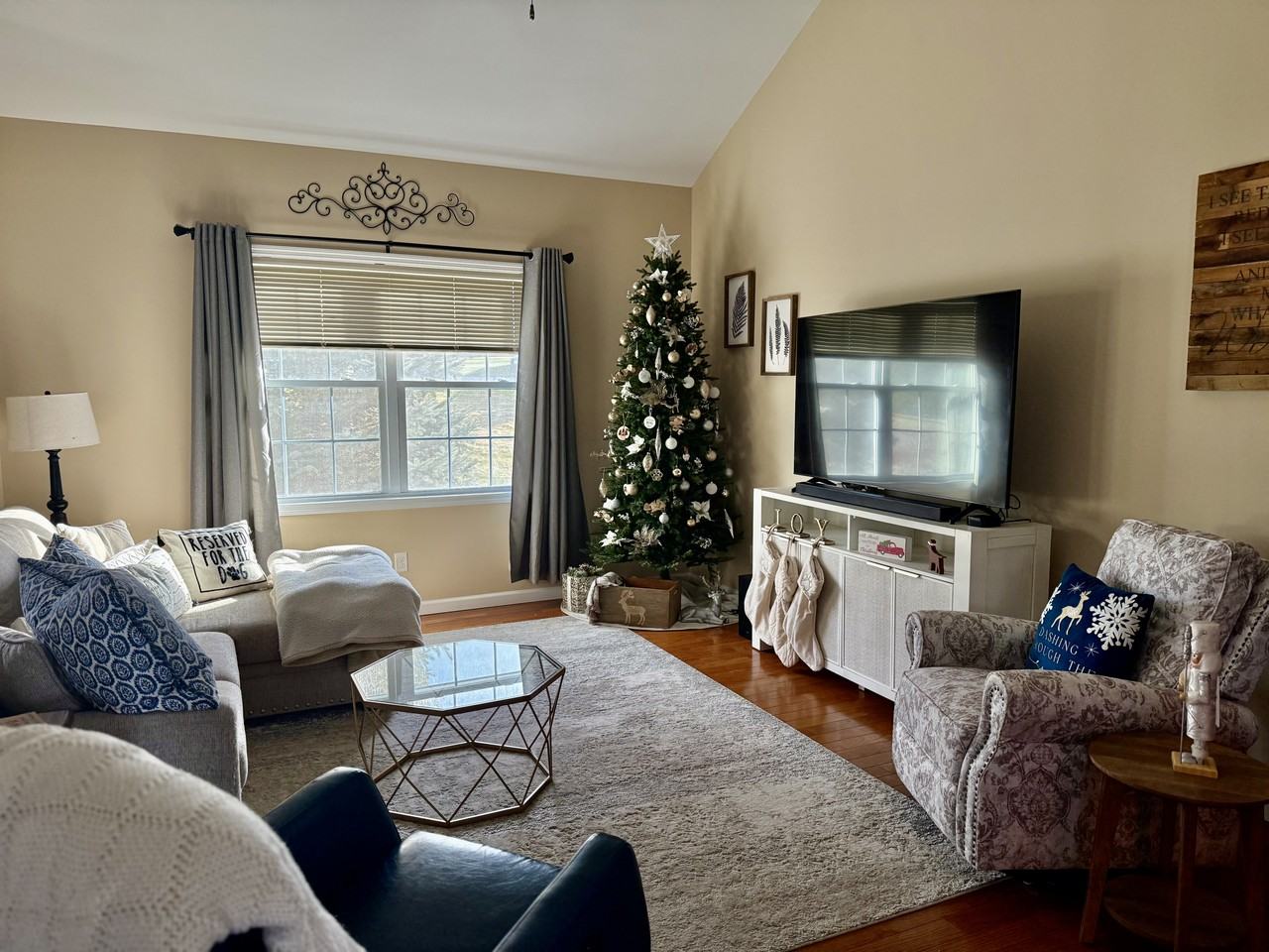 97 Browns Rd - Photo 4 of 24