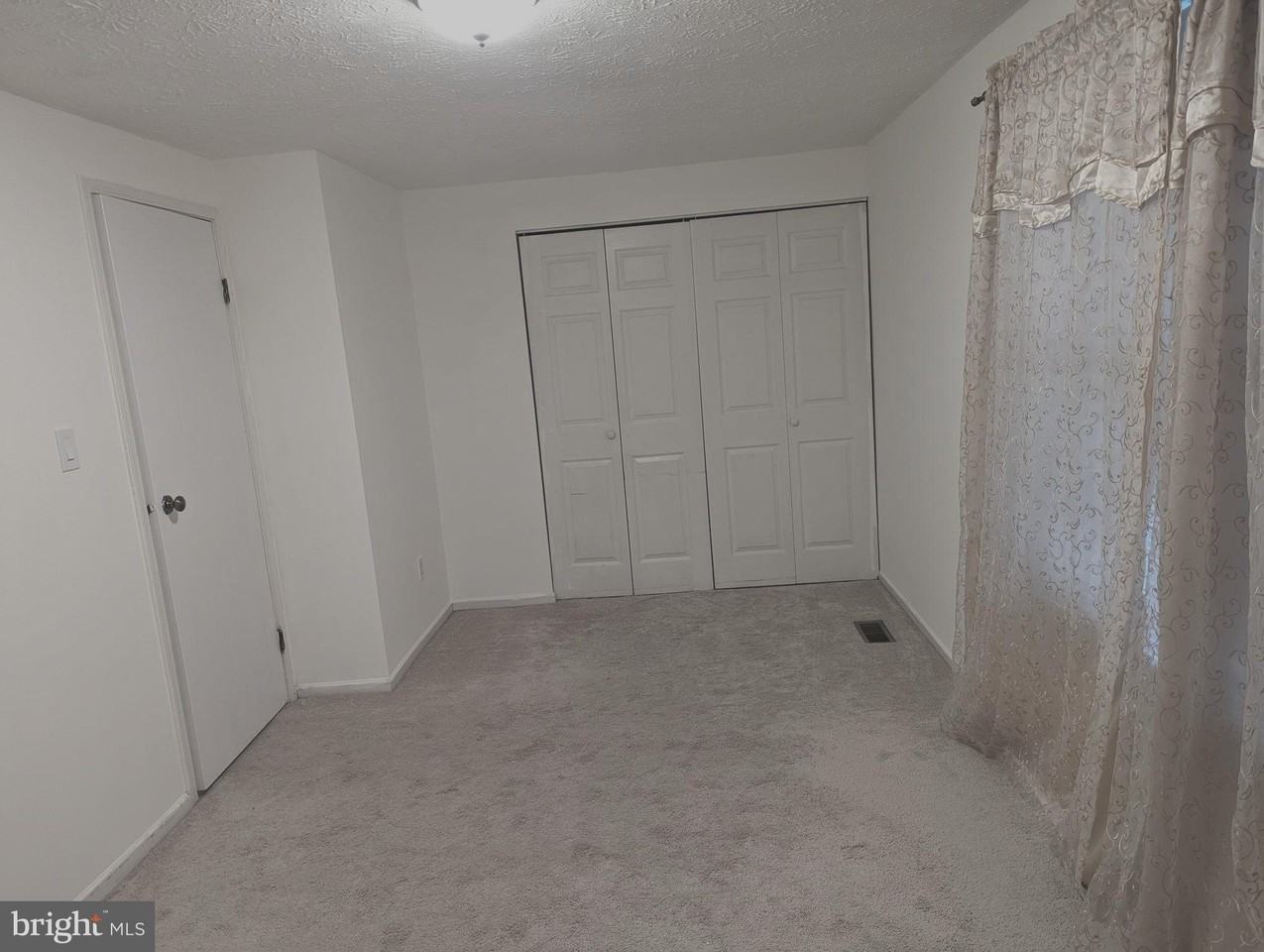 9119 Aspenpark Court - Photo 5 of 32