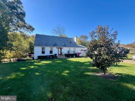 featured image of 9 Lakeview Terrace