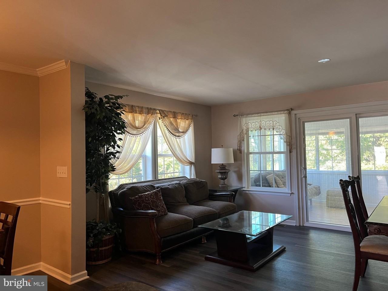 199 Rumbling Rock Rd - Photo 7 of 44