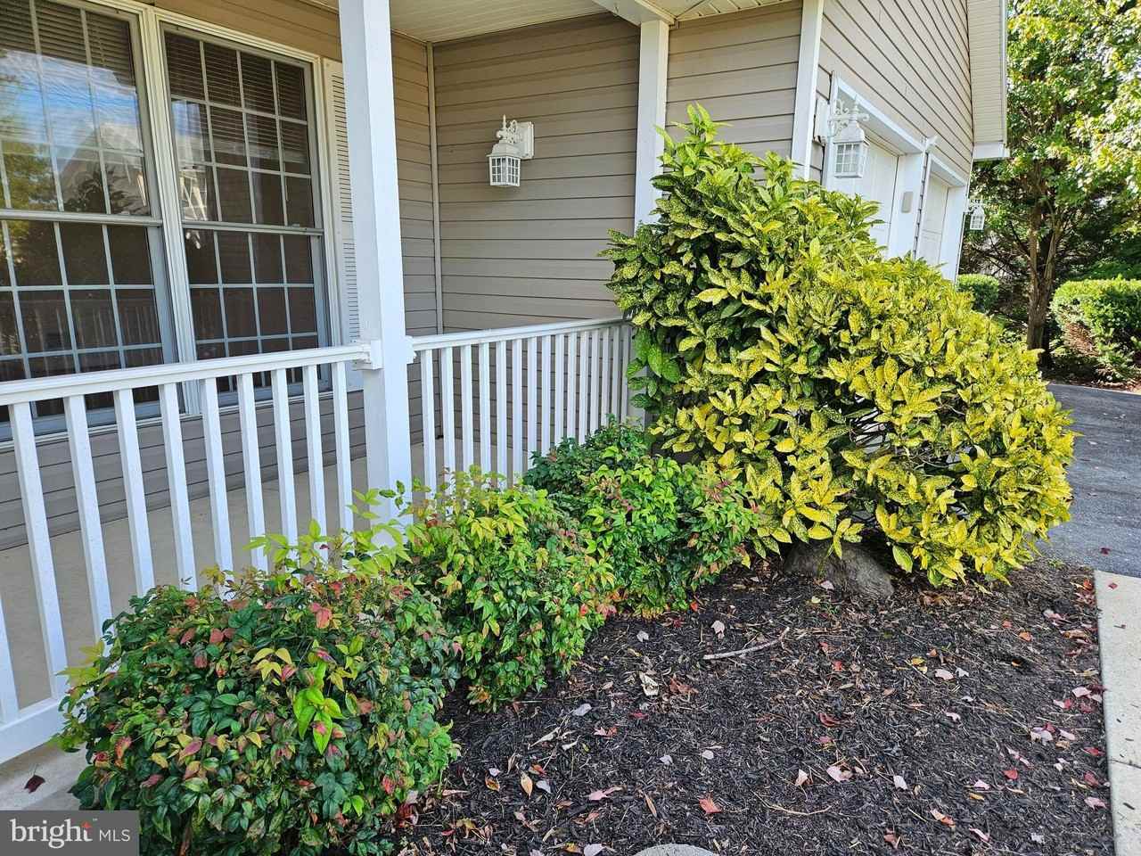 108 Finch Lane - Photo 2 of 33