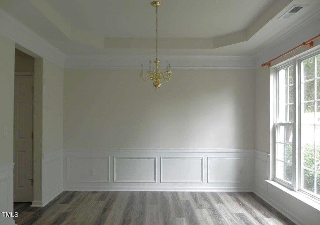 206 Corsair Drive - Photo 3 of 20