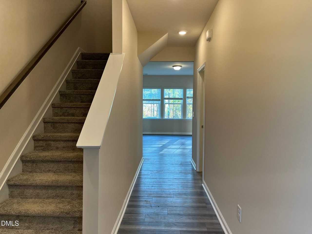 355 Glen Clova Dr - Photo 2 of 27