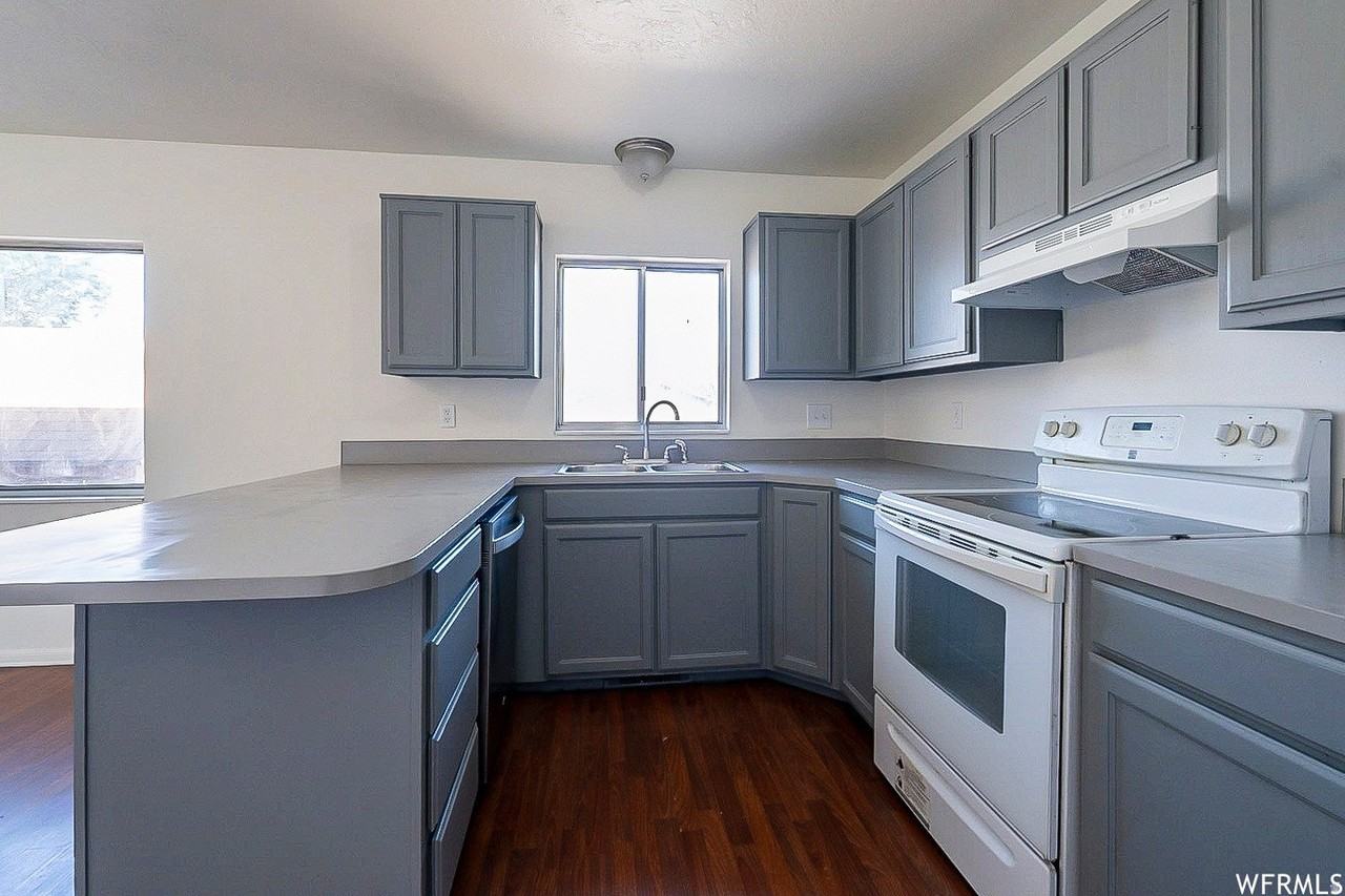 1920 S 200 E - Photo 5 of 20