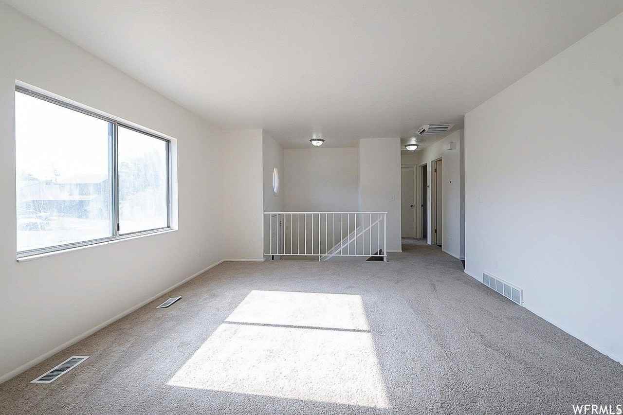 1920 S 200 E - Photo 7 of 20