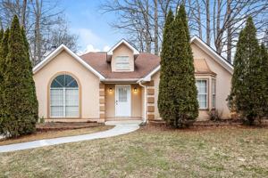 featured image of 2775 Waterford Park Dr