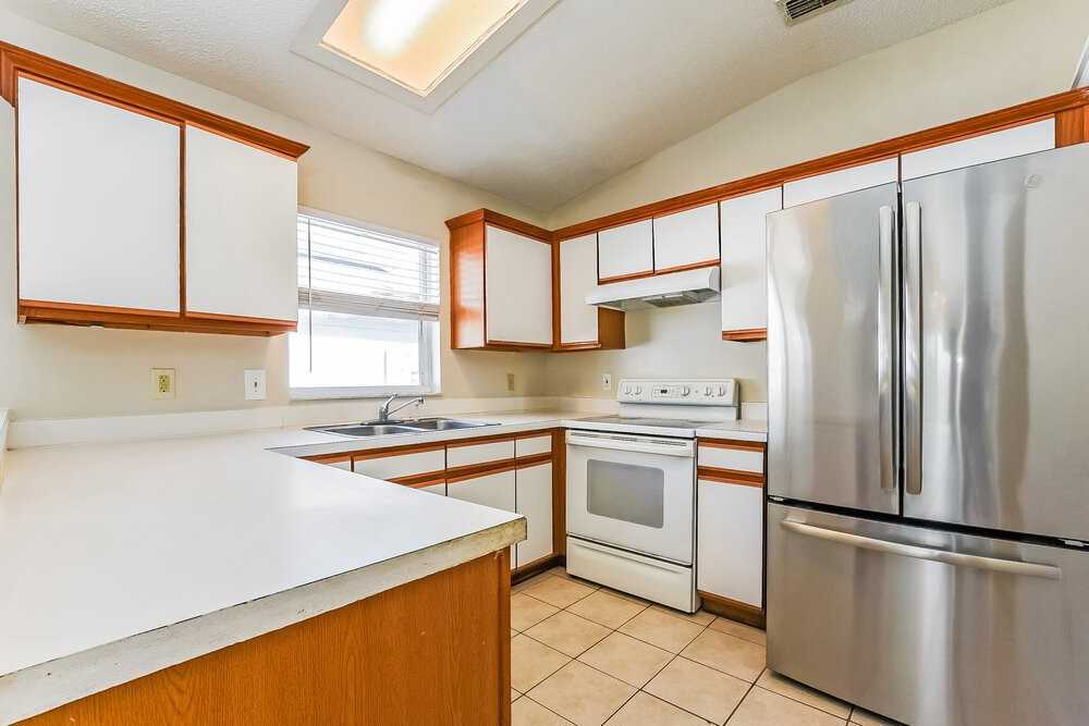 1849 Concord Dr - Photo 7 of 15