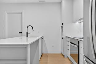 1245 Rue Sherbrooke Ouest #705 - Photo 1 of 1