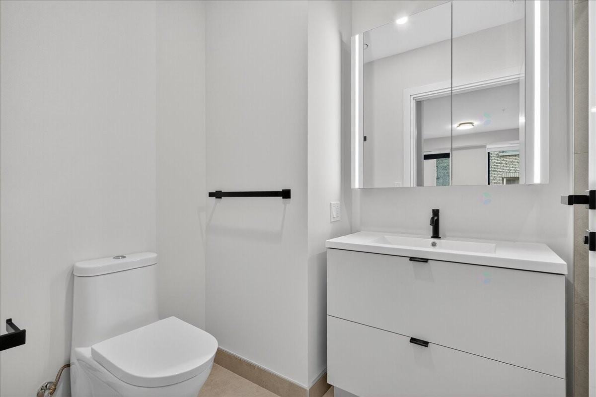 1245 Rue Sherbrooke Ouest #705 - Photo 6 of 29