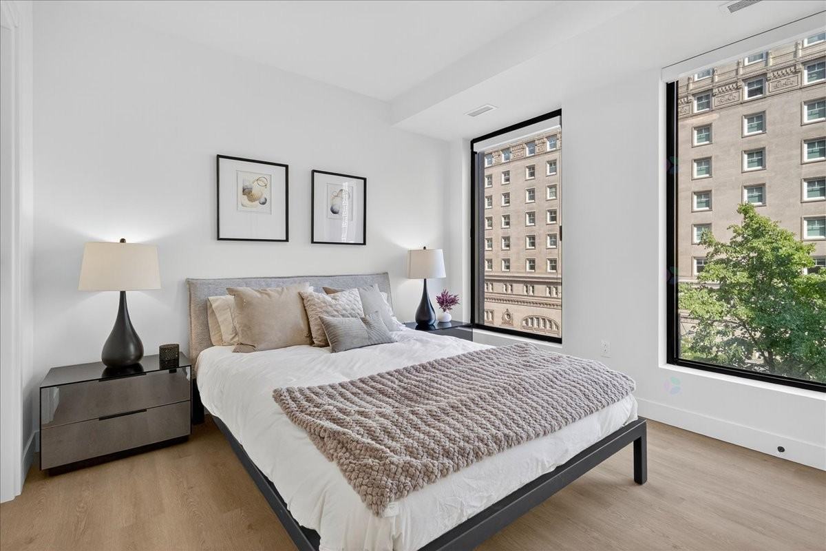 1245 Rue Sherbrooke Ouest #705 - Photo 7 of 29