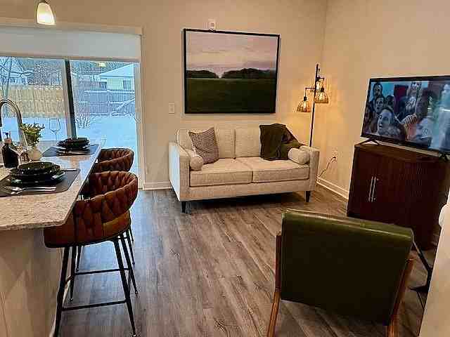 Townline Flats - Photo 3 of 8