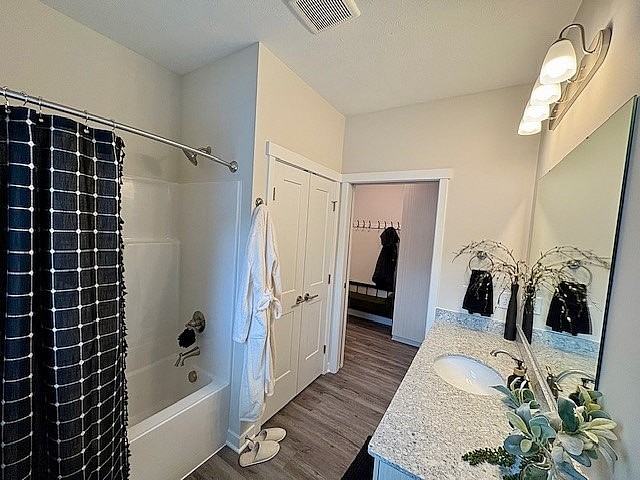 Townline Flats - Photo 6 of 8