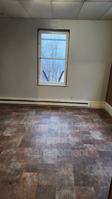 422 City Ave #1 - Photo 5 of 7