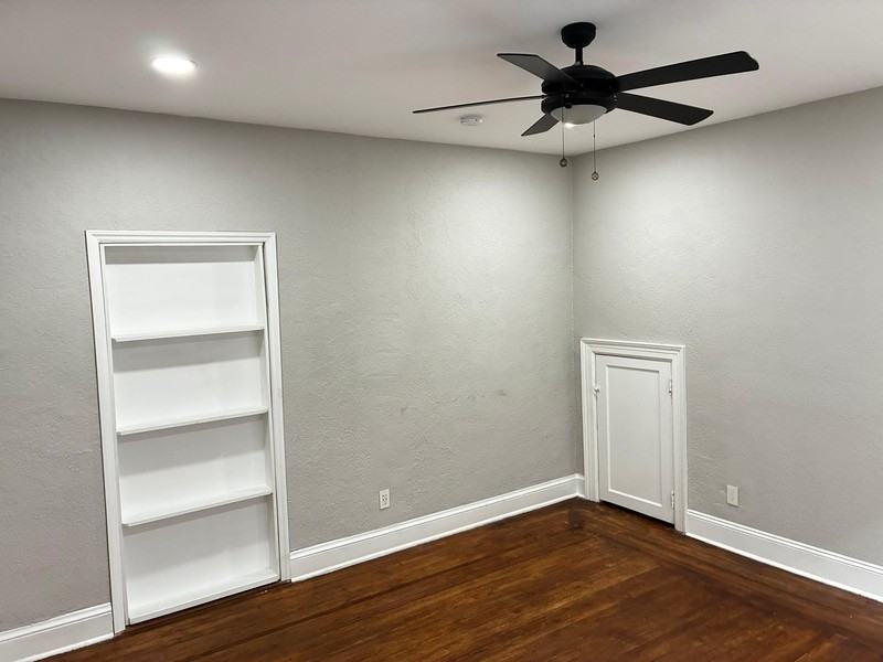 2738 Riverside Ave - Photo 4 of 16