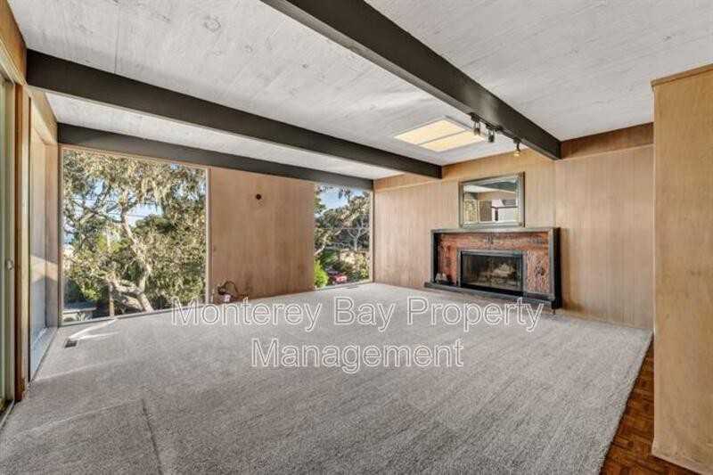 635 Grace St - Photo 4 of 34