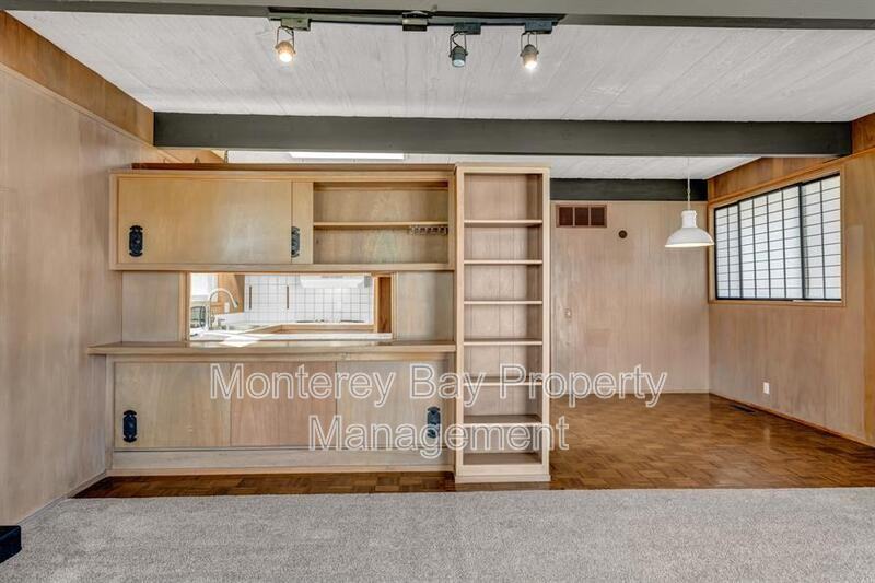 635 Grace St - Photo 7 of 34