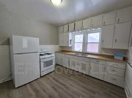 featured image of 406 Locust Street