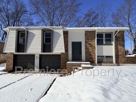 705 Northwest Buckingham Place - Photo 1 of 1