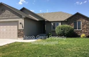 featured image of 1584 Indian Hollow Drive