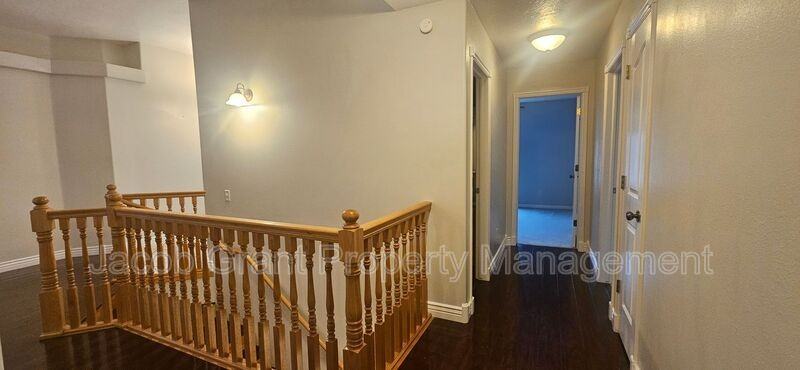 3030 Devonwood Dr - Photo 7 of 25