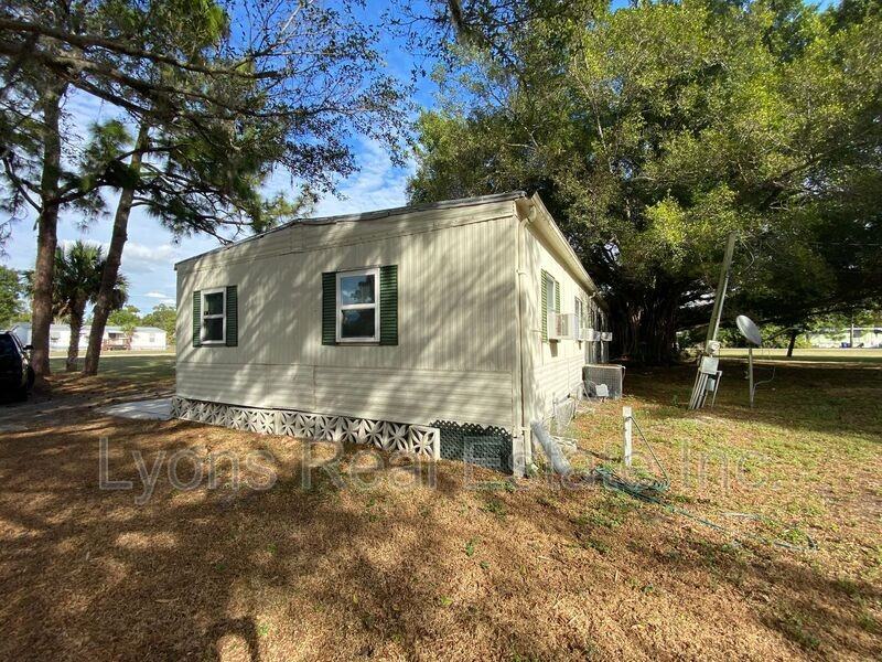 2331 Gish Ln - Photo 2 of 21