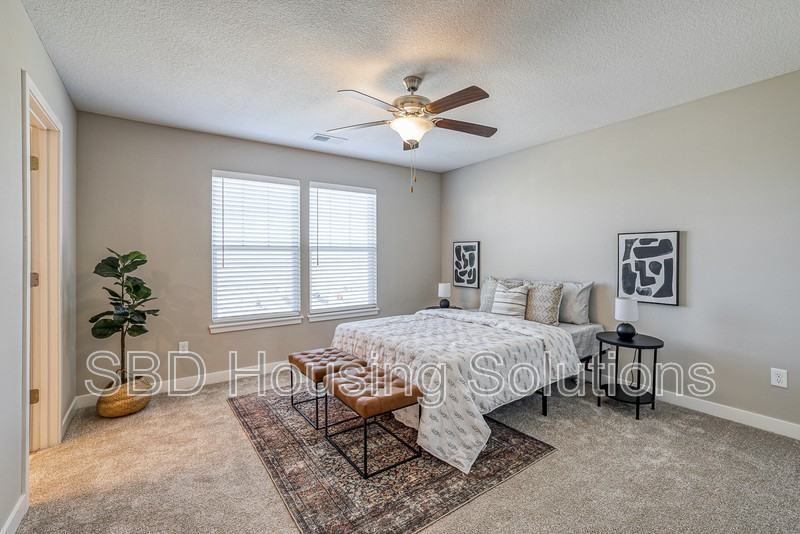 12424 South Parkwood Lane - Photo 6 of 8