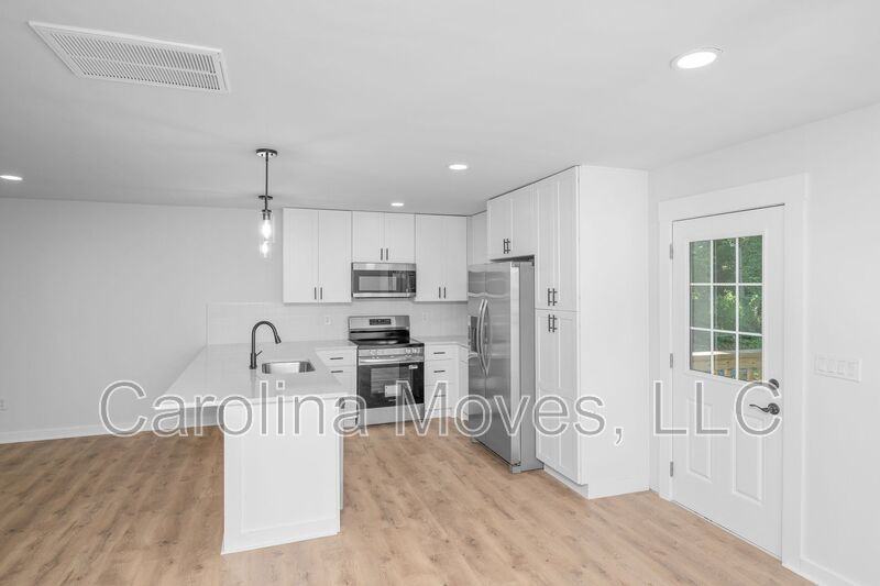 10 Valley View Ln - Photo 7 of 24